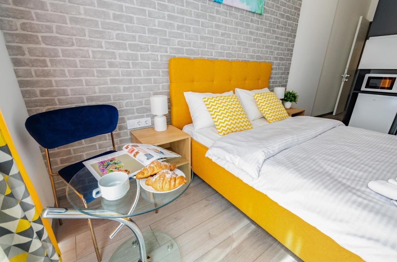 View Smart Apartment Kvartet Railway Station 4D Kiev Bagian luar foto